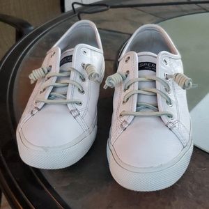 Genuine leather Sperry sneakers